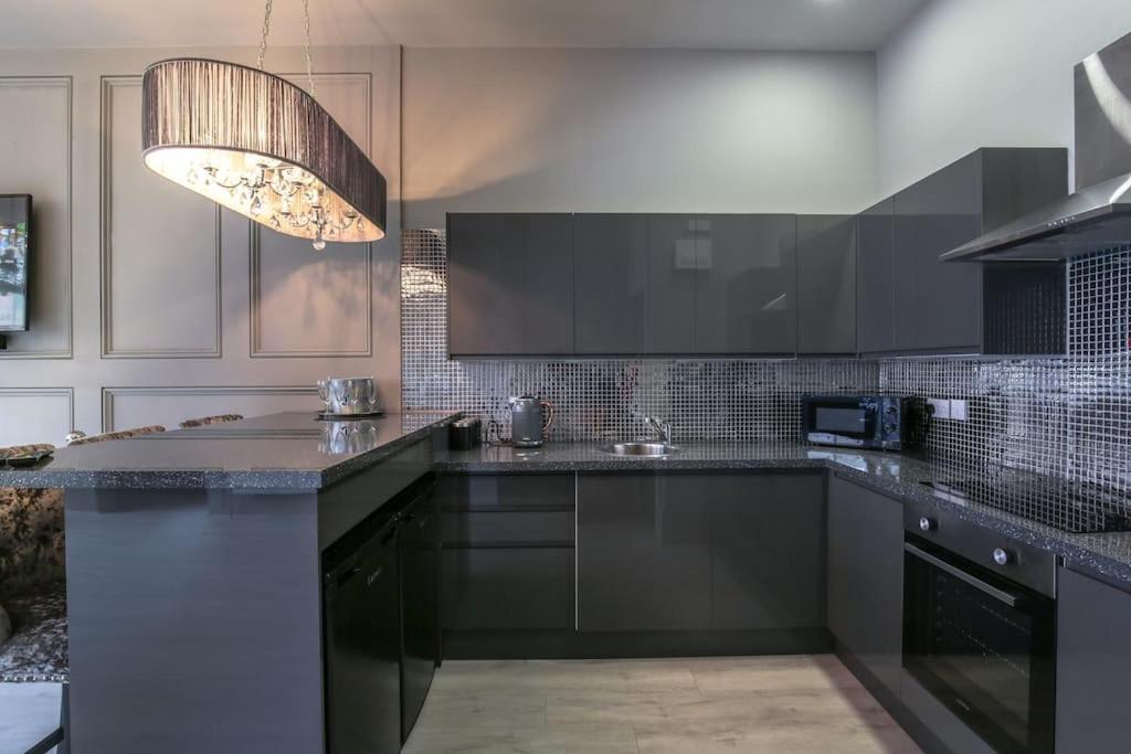 Manhattan Suite - Sleeps 24! Heart Of Liverpool Extérieur photo